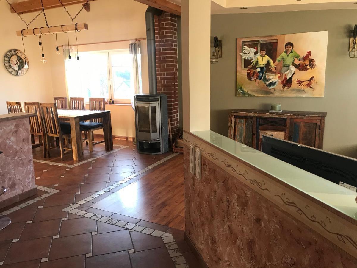 Helle, Offene Dachgeschosswohnung Mit Terrasse Oberloisdorf Eksteriør billede